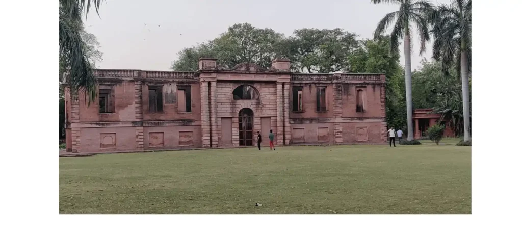 Dilkusha Kothi in Lucknow (दिलकुशा कोठी) 3 Dilkusha Kothi in Lucknow