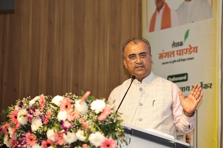 स्वास्थ्य विभाग में जारी रहेंगी नियुक्ति की प्रक्रियाएं 1 Mangal Panday